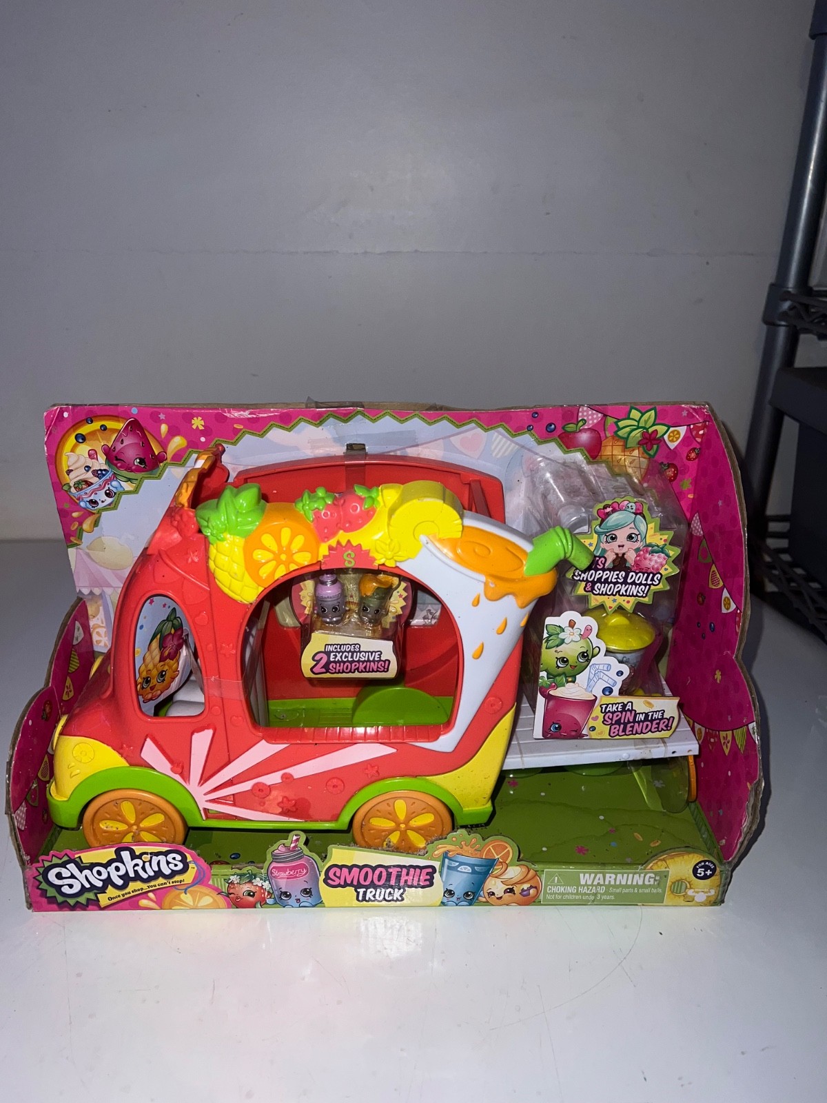 NEW SHOPKINS SMOOTHIE TRUCK READ