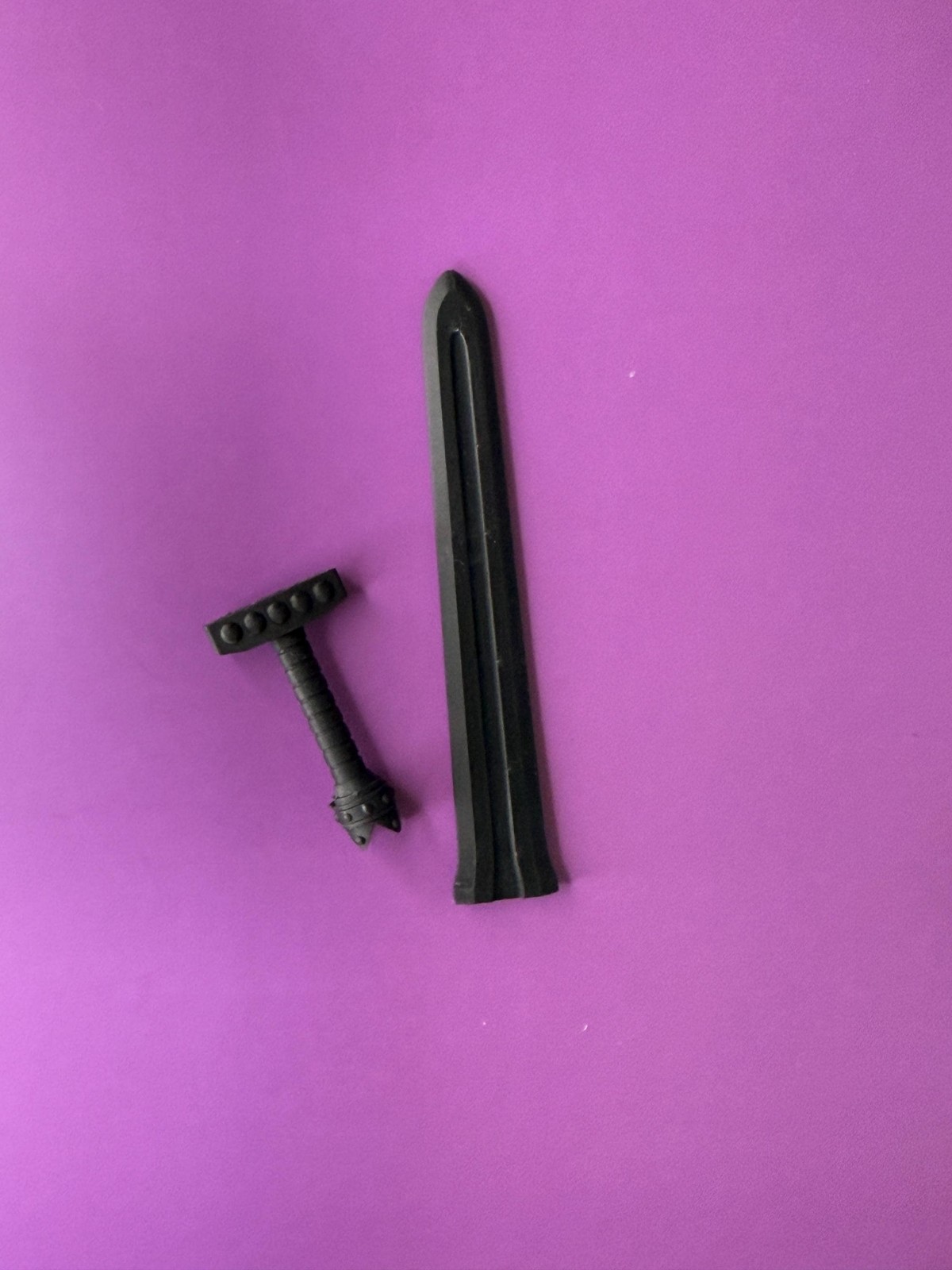 Transparent Red Broadsword – Hellboy Universe style sword – Mythic Legions