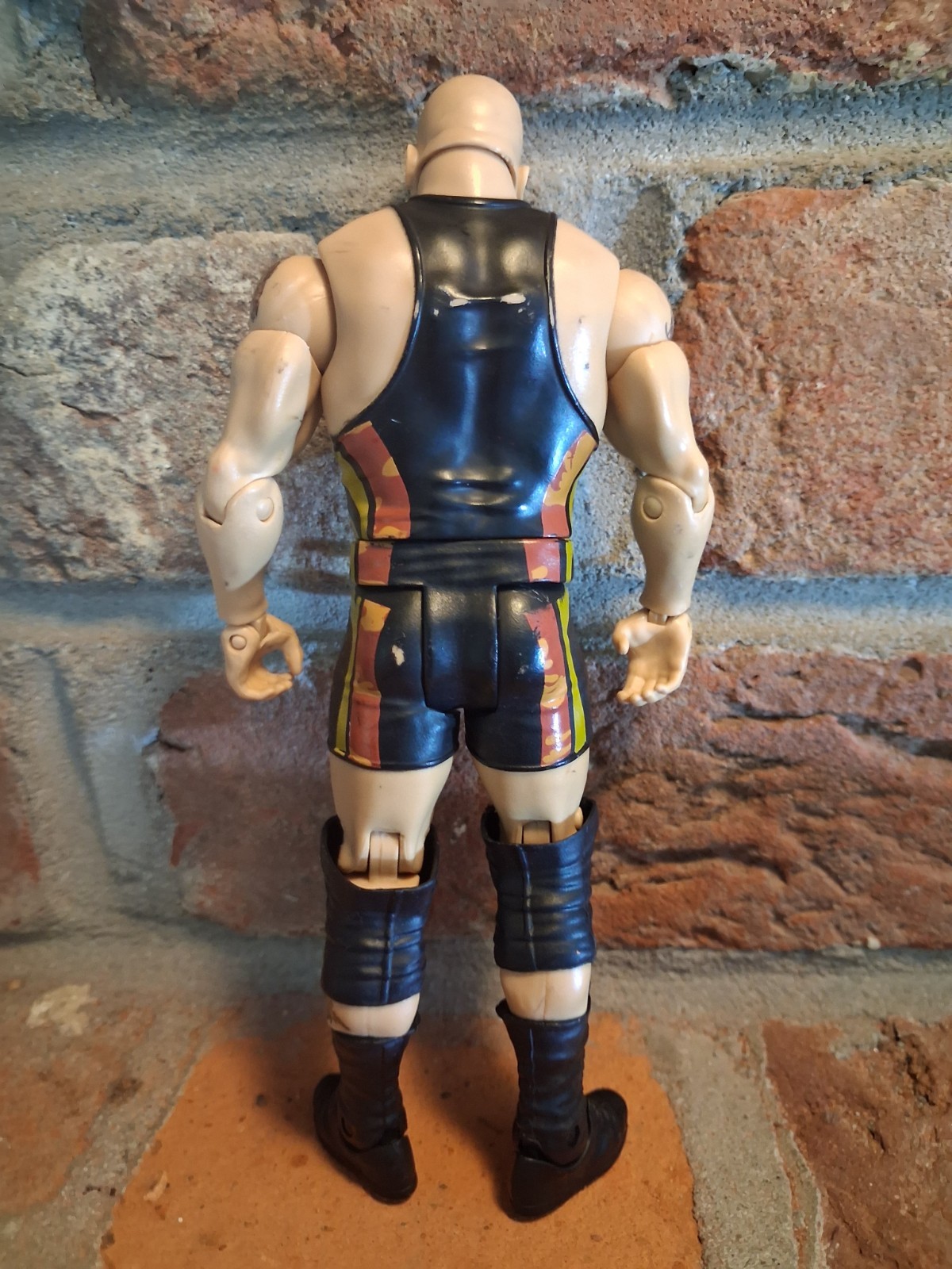 Mattel WWE Basic Battle Pack Series 33 Big Show Wrestling Action Figure 7.5&Prime; AEW