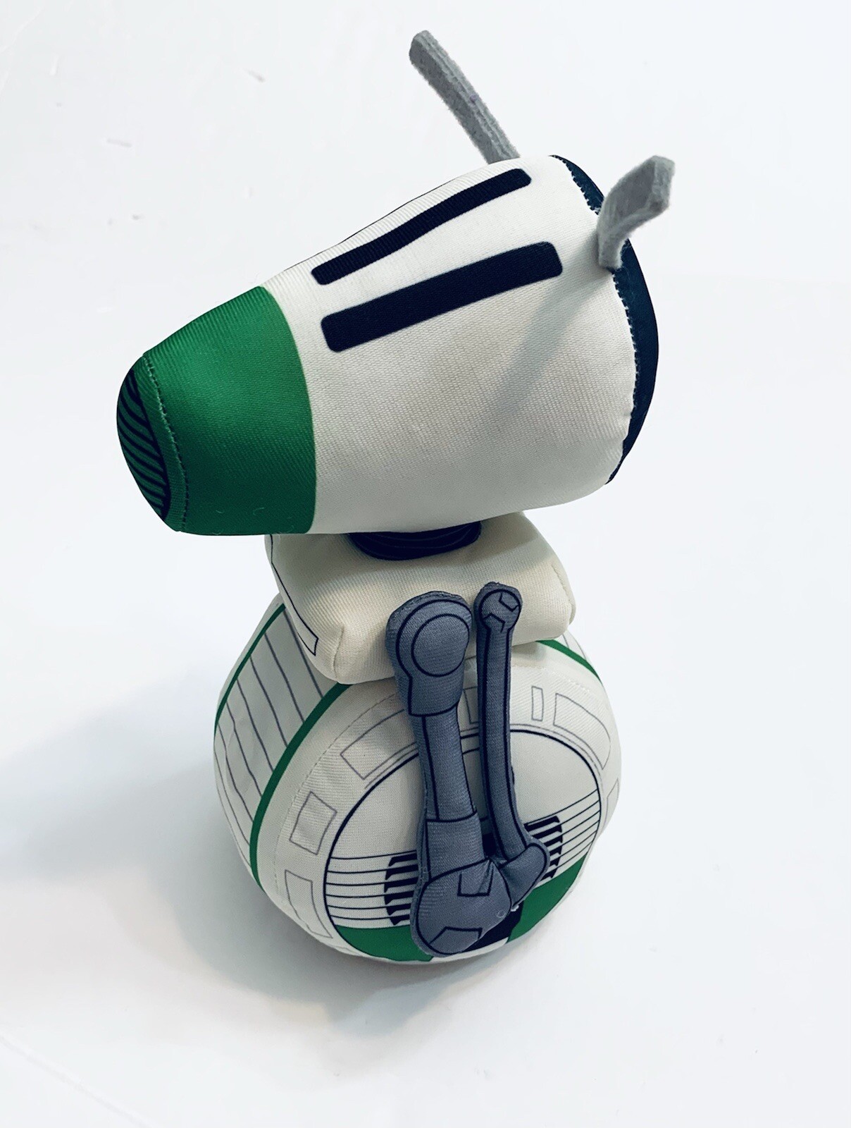 Star Wars Bump &lsquo;N Go D-O Plush 9 Inch Toy Figure Ready to Roll & Make Sound