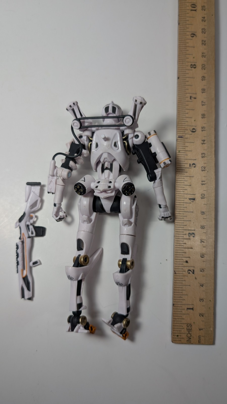 Apex Legends Pathfinder War Machine White Android Army Robot GI Joe Classified