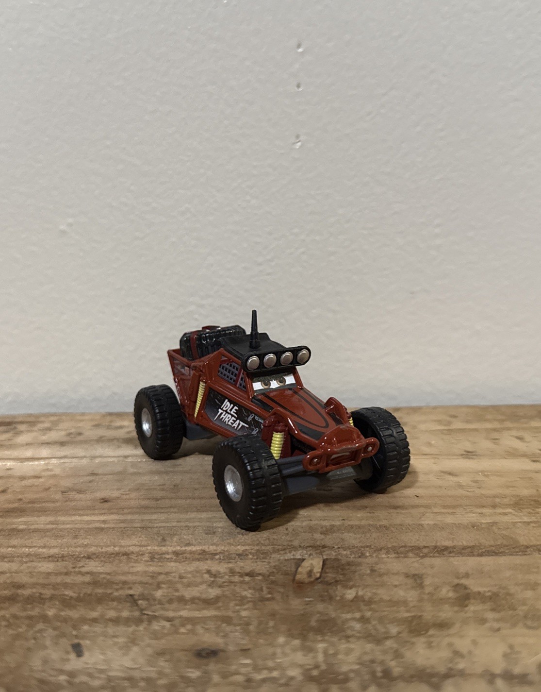 Disney Pixar Cars Radiator Springs 500 1/2 Idle Threat With Off Road Tires