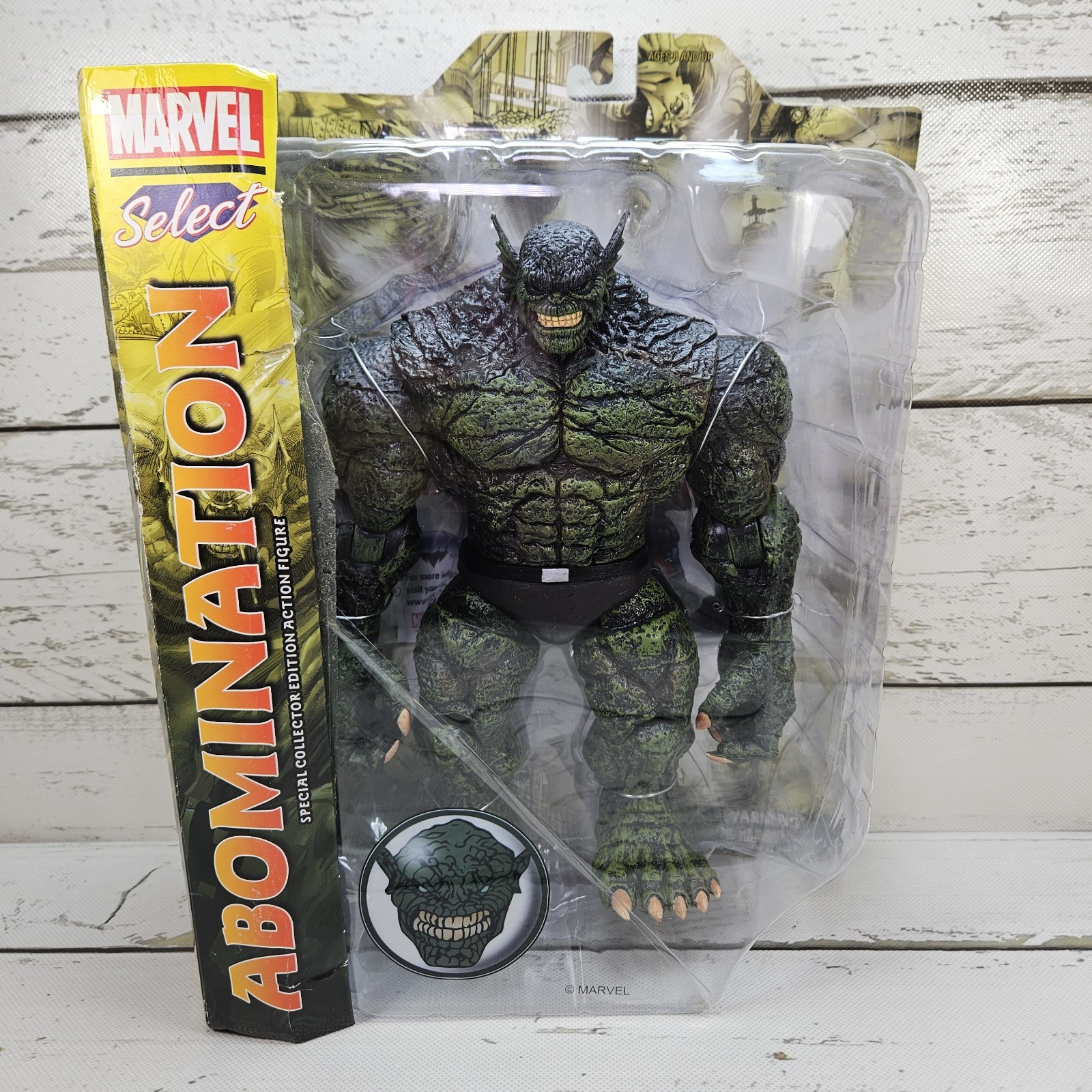Diamond Select Marvel Select Abomination 2019 8.5&Prime; Action Figure Box Damage Read