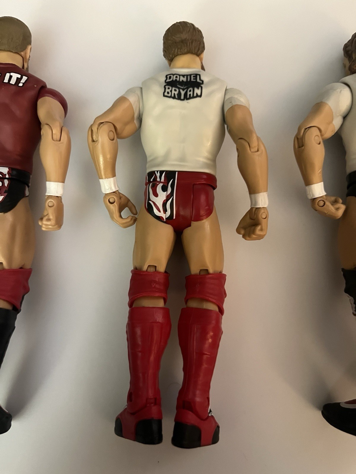 WWE MATTEL DANIEL BRYAN BASIC SUPERSTAR ENTRANCES ACTION FIGURE LOT YES NO