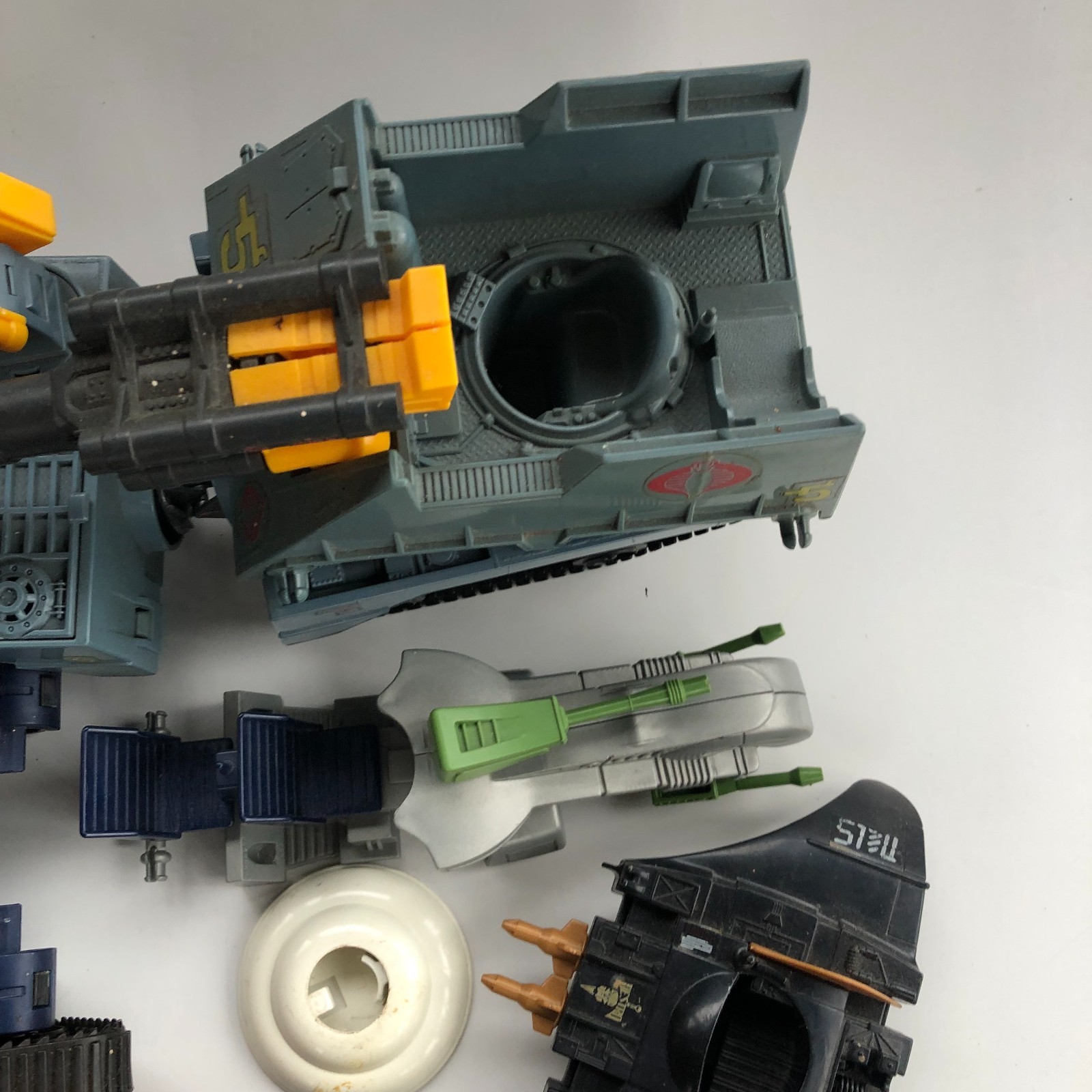 Lot 7 GI JOE Vehicles Mostly incomplete 1985-1988 Maggot Despoiler DOMINATOR