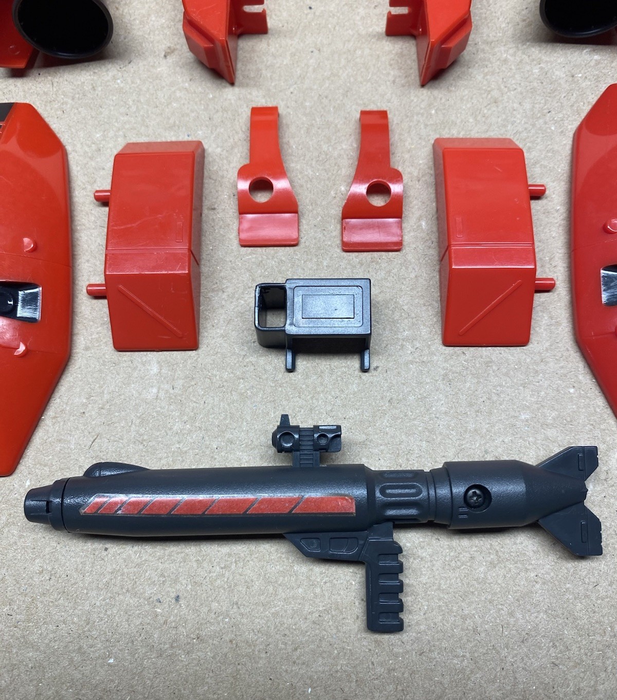 Transformers G1 Jetfire 1985 COMPLETE Battle Armor Weapon Set Hasbro Vntg