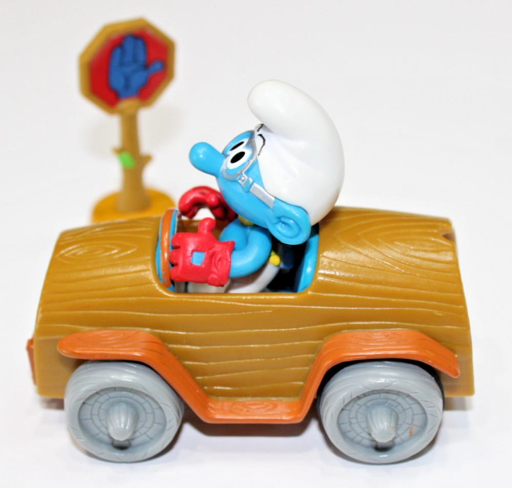 Smurfs Poseable Figure & Car Pull Back Vehicle Smurf Convertible with Stop Sign