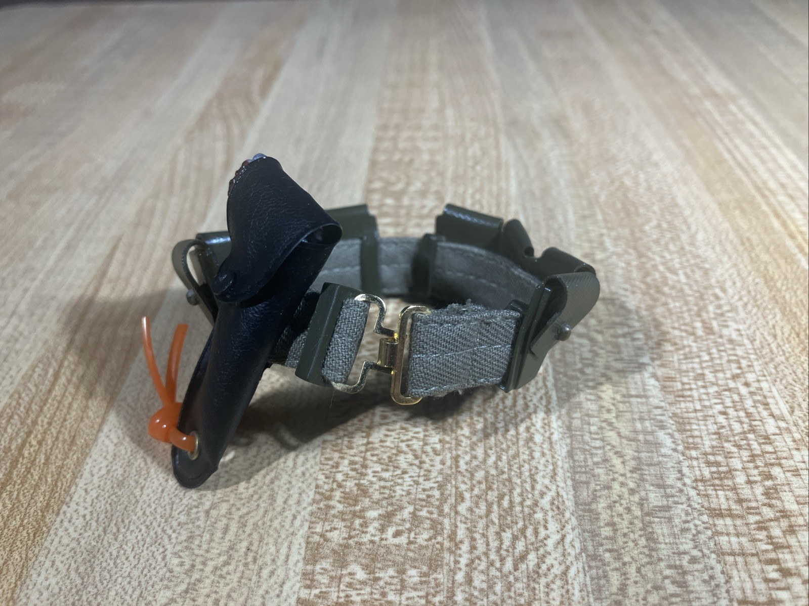 GI JOE – 1998 Timeless Collection US Marine-Belt,Pouches,Metal Pistol,Holster 🔥