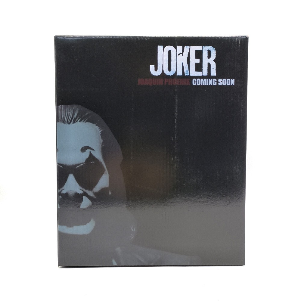 DC Comics Batman:Dark Knight Heath Ledger Joker Chair Action Figure Statue Boxed