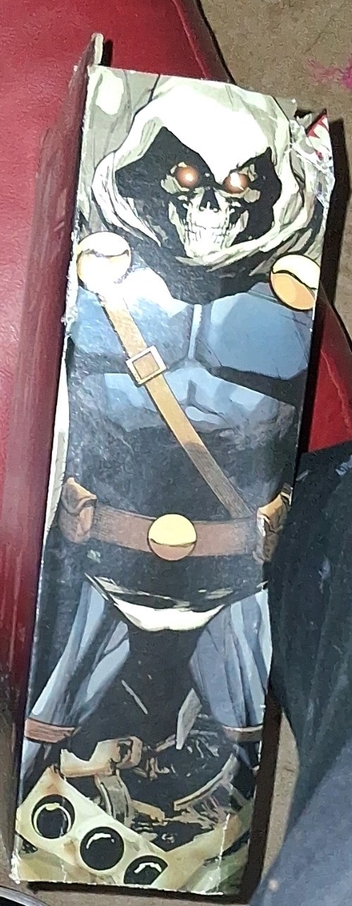 Marvel Select Taskmaster Action Figure Collector&rsquo;s Edition with Shield Sword Bow