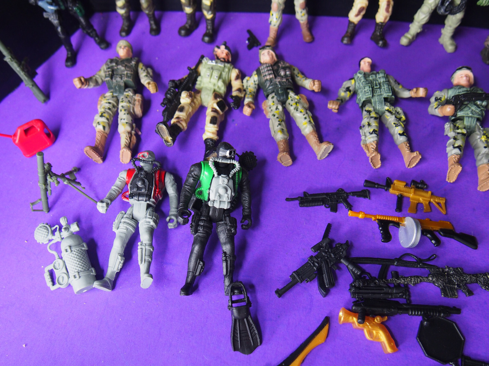 LOT 18 The Corps Action Figures Weapons and more as shown