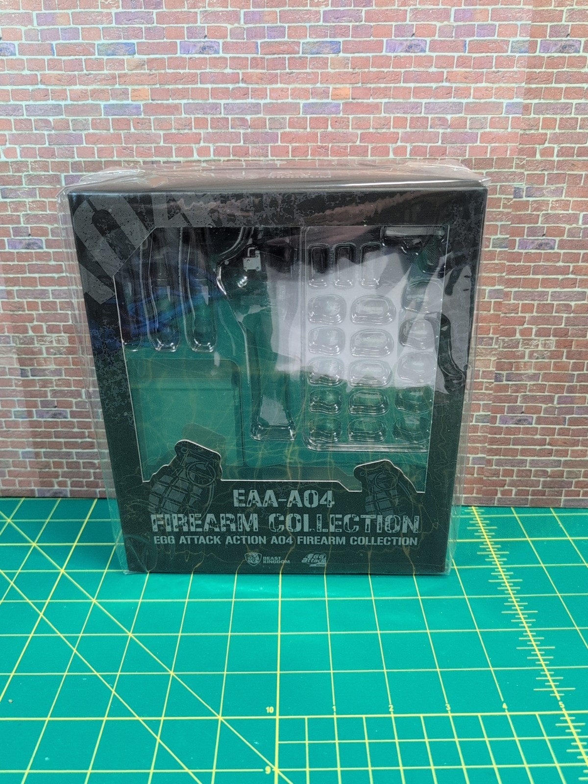 Beast Kingdom EEA-A04 Firearm Collection Egg Attack 1/12 Scale Weapsons 6&Prime; « NEW »