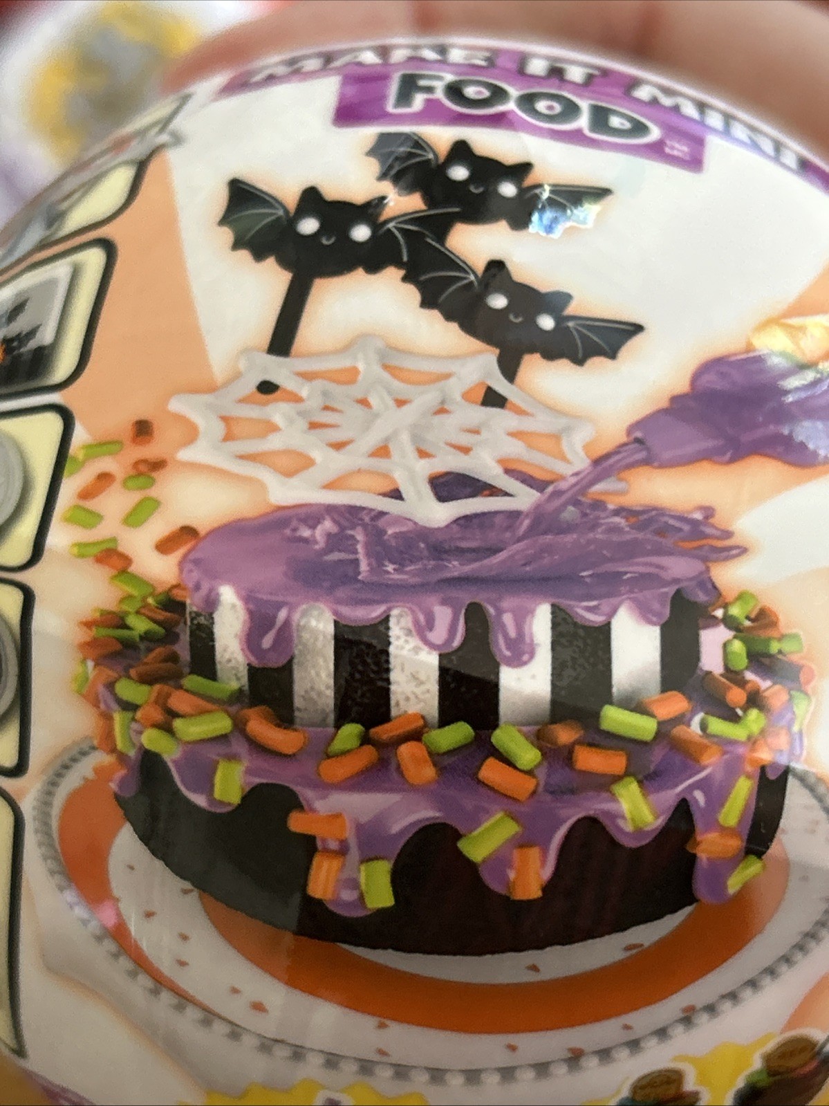 Miniverse Make It Mini Miniature Halloween 1 Spooky Cake Set