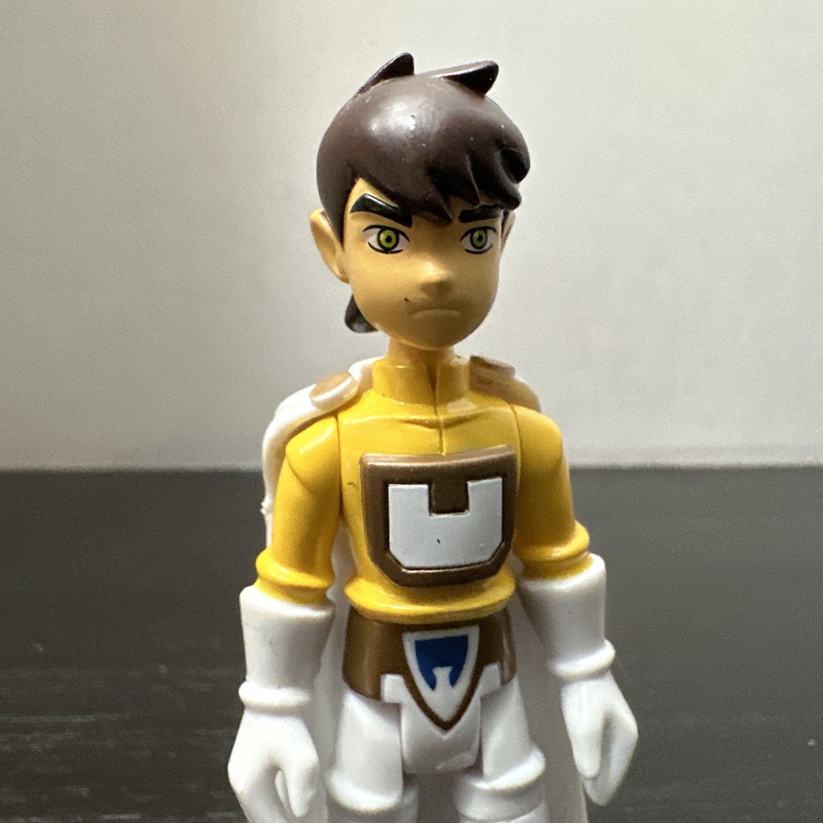 Ben 10 Ultimate Alien Space Force Attack Ben Tennyson 4&Prime; Action Figure Complete