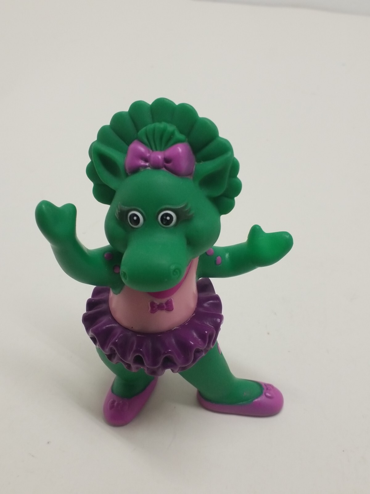 Vintage Barney Baby Bop Dinosaur 3&Prime; PVC Figure Toy The Lyons Group 1996 Cake Top