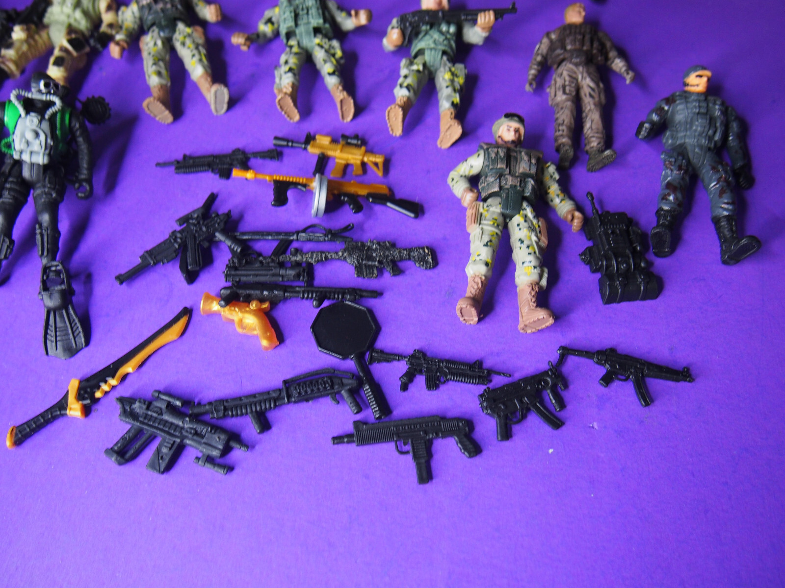 LOT 18 The Corps Action Figures Weapons and more as shown