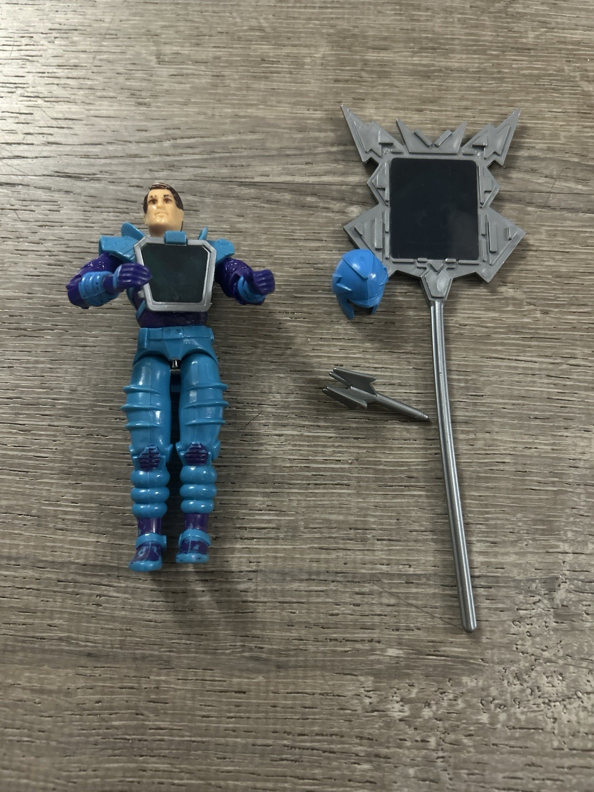 Visionaries Arzon Action Figure Weapon Helmet Chest Plate Staff Complete READ