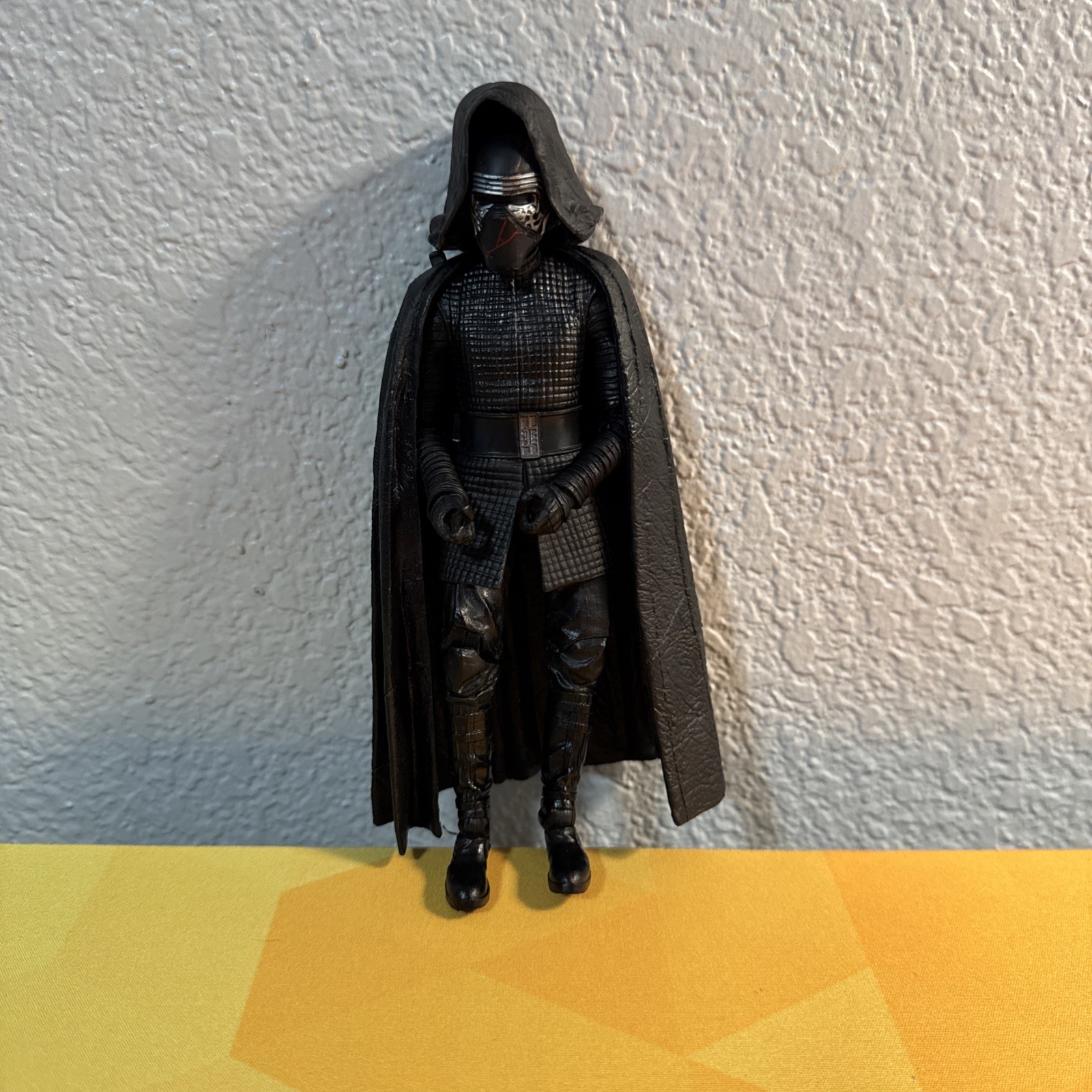 Hasbro Star Wars The Black Series: #03 Kylo Ren 6&Prime; Action Figure TFA INCOMPLETE