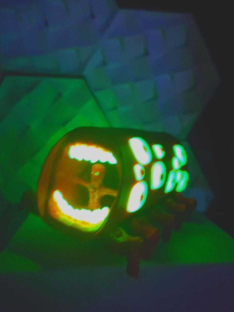 Train Eater Figure – Glow in the dark