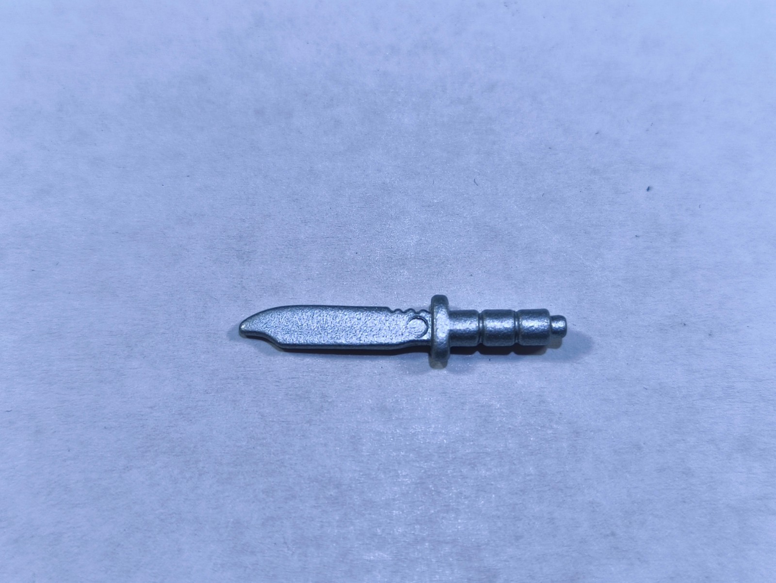 BIN A20 G I JOE Accessory Silver Combat Knife 2004 Duke V16 #ML