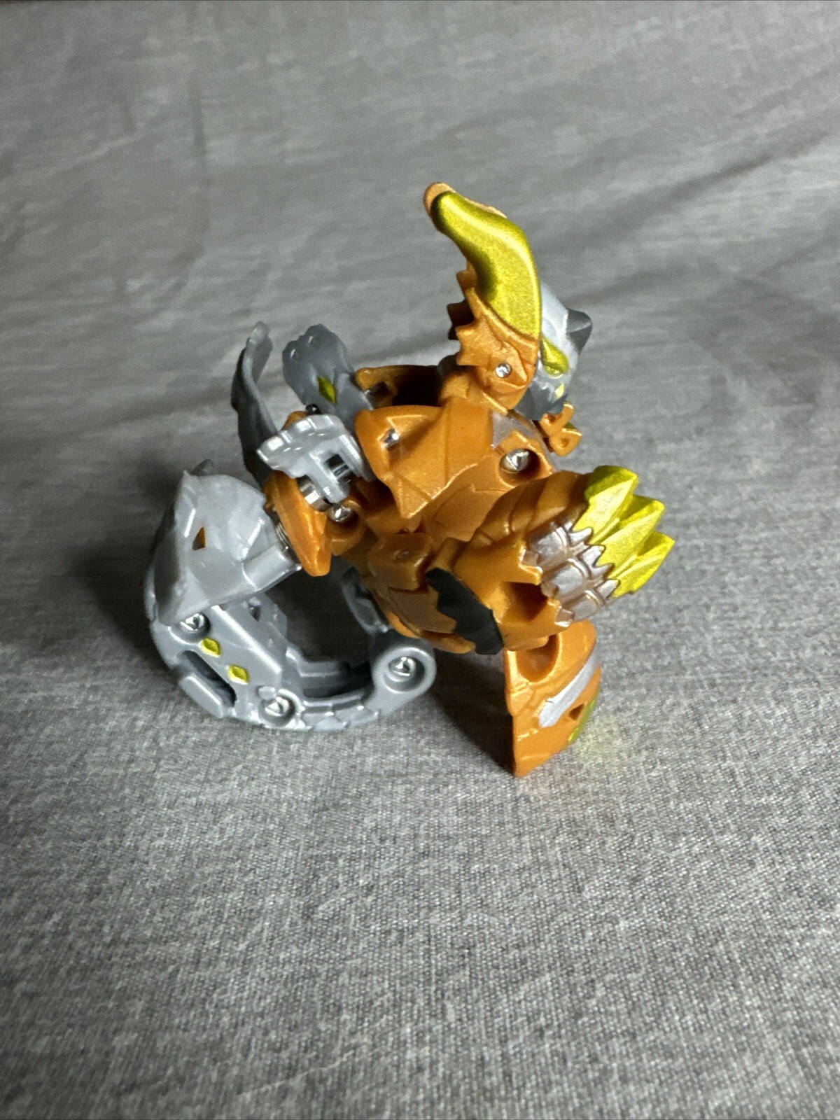 Bakugan Battle Planet Spin Master Aurelus Ultra Goreene B200, 600G, And Demorc
