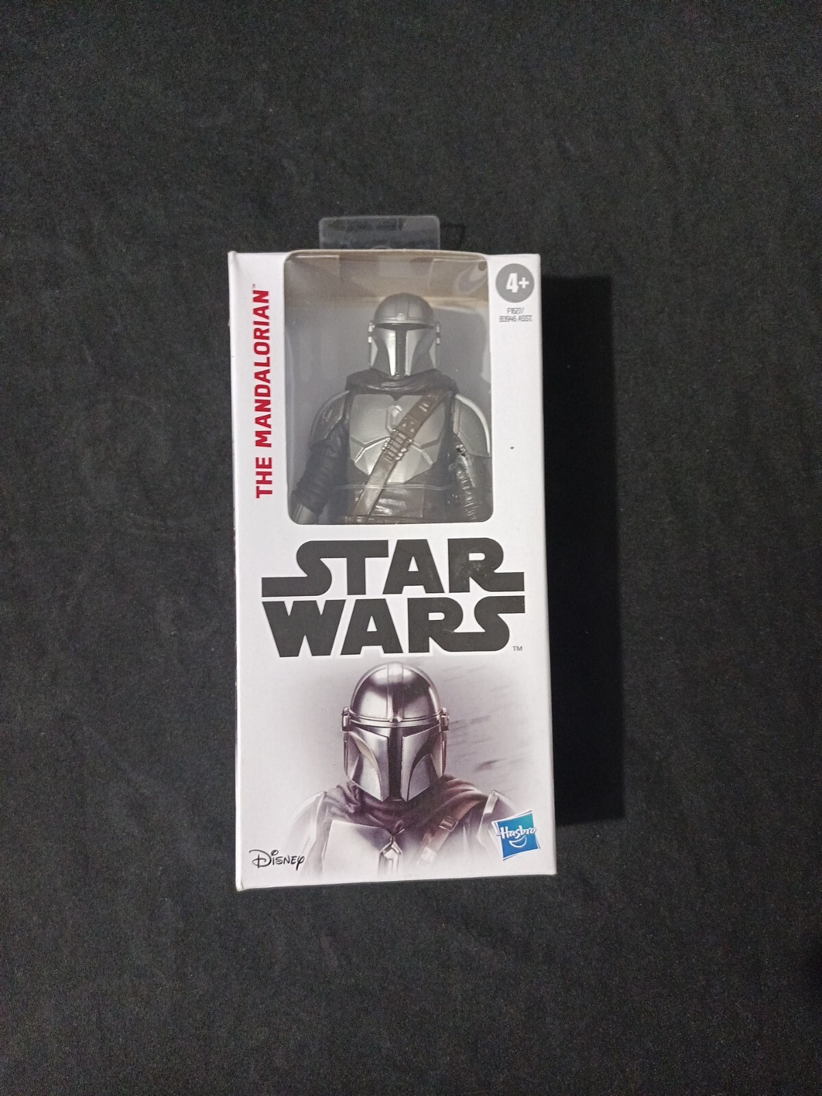 Star Wars E9358 The Mandalorian Action Figure