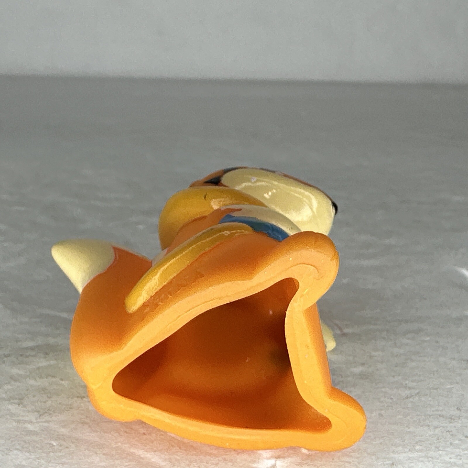 2008 Pokemon 1.5&Prime; Floatzel Mini Figure Finger Puppet Nintendo Bandai