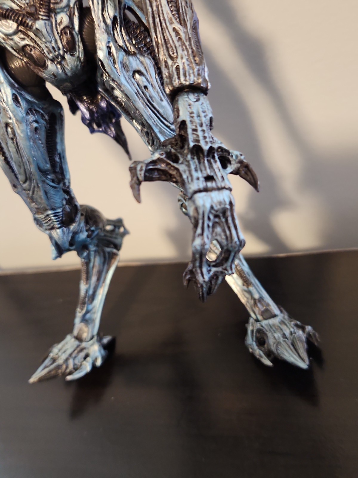 2020 NECA ULTIMATE RHINO ALIEN 11” Loose FIGURE Fox Aliens
