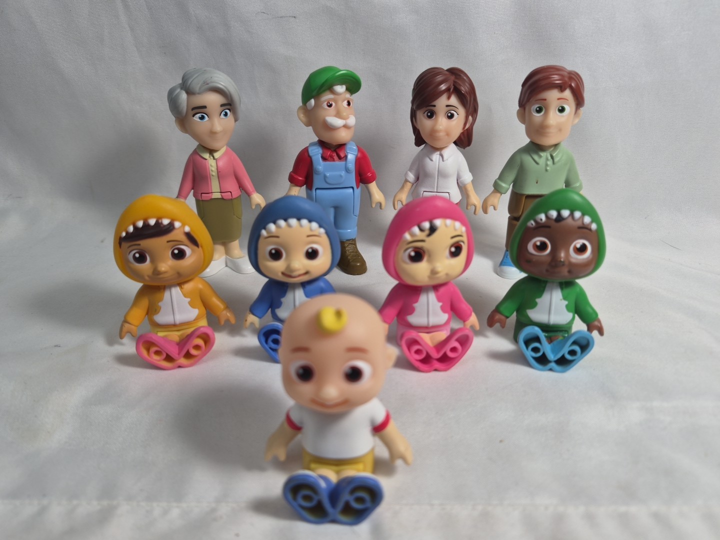 9 Pc. Cocomelon Family Friends Figures JJ 2021 Moonbug Jazzwares Plastic Figurin