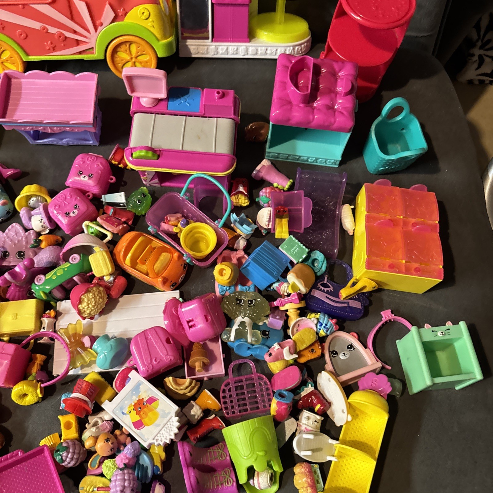 Huge Shopkins Lot Pieces Bags Baskets Dolls Some Rare Shopkins