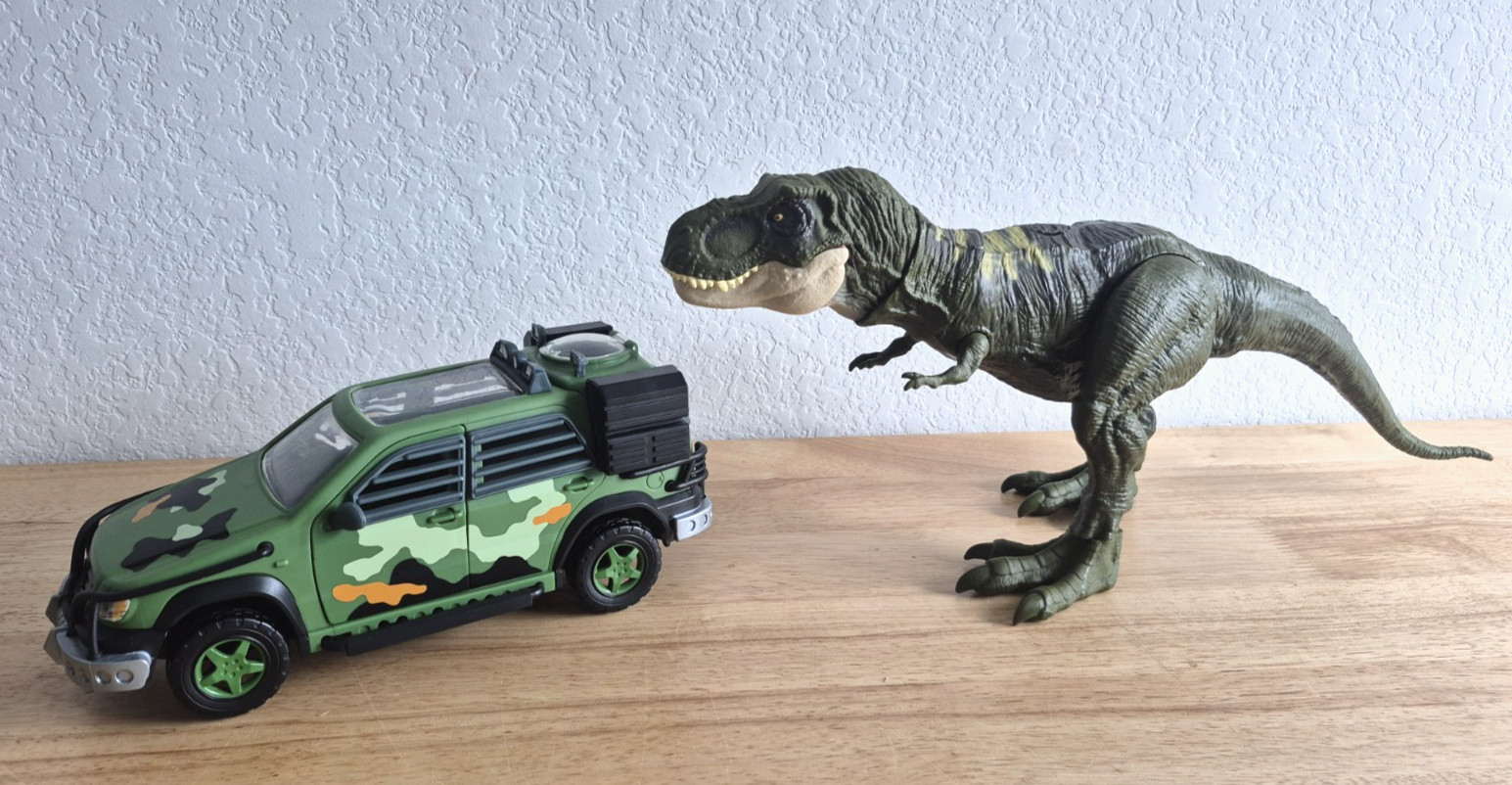 Jurassic Park Lost World Legacy Collection Tyrannosaurus Rex Ambush Pack AMC