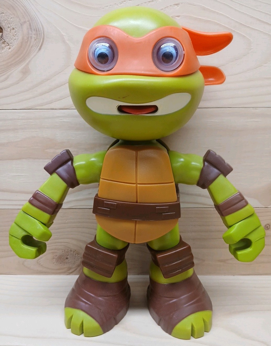 Teenage Mutant Ninja Turtles 2015 9 Inch Michelangelo Squeeze Em Tested Working