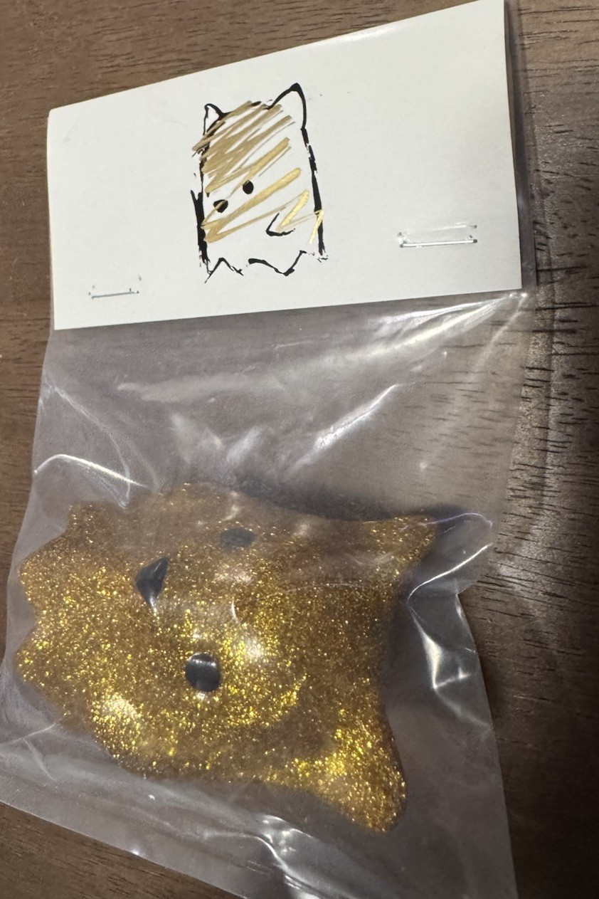 Gold Glitter Ghost Bear – Luke Chueh Designer Con 2019 NEW RARE Signed