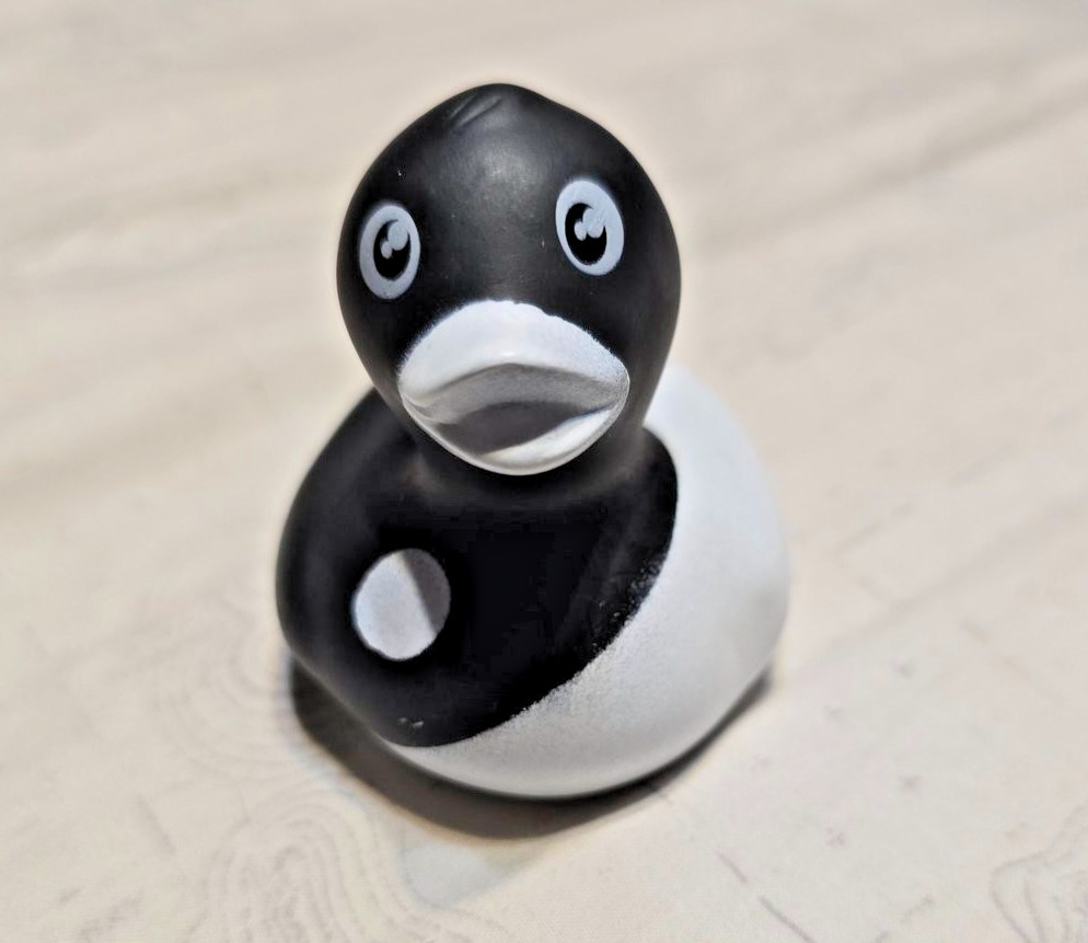 Yin and Yang Rubber Ducky – 2in – Jeep Ducking – FAST US Shipper