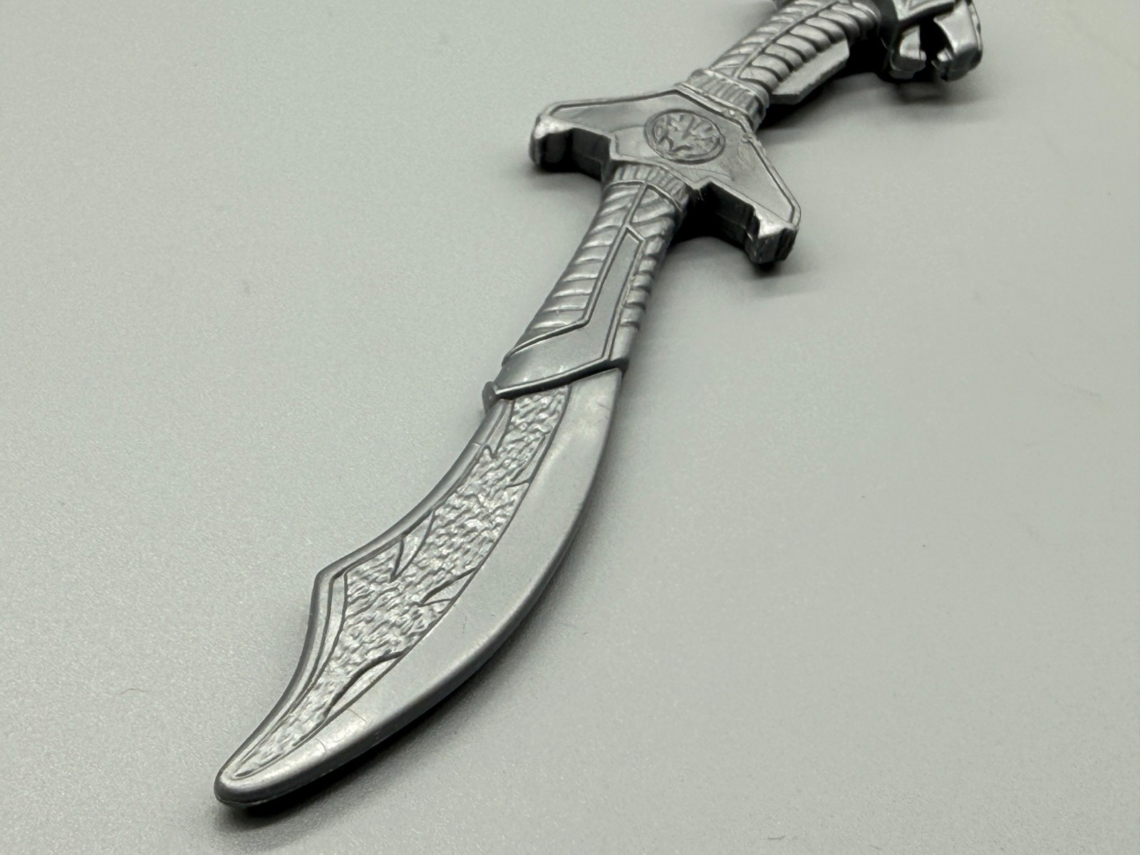 SABA SWORD 1993 Mighty Morphin Power Rangers Bandai for 8&Prime; WHITE RANGER Vintage