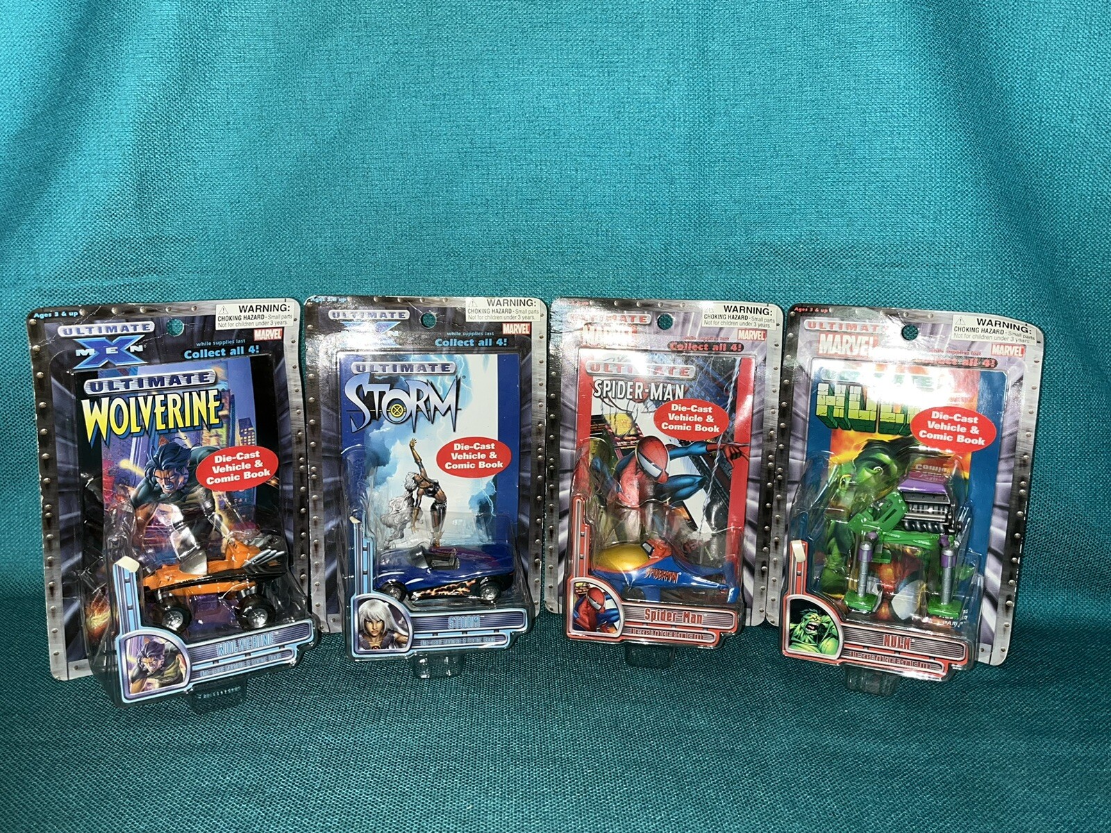 MARVEL/XMEN ULTIMATE DIECAST VEHICLE & COMIC BOOK (LOT OF 4)