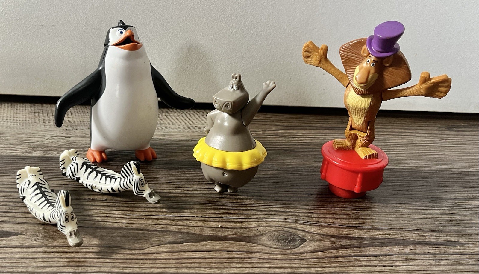5 Madagascar Gloria Hippo Alex Lion Marty Zebra Zoo Cake Toppers Toys Lot Bundle