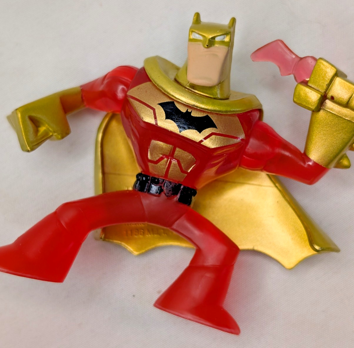 Batman BRAVE And BOLD Mini Mystery Figures Demon Clayface Red Gold brass knuckle