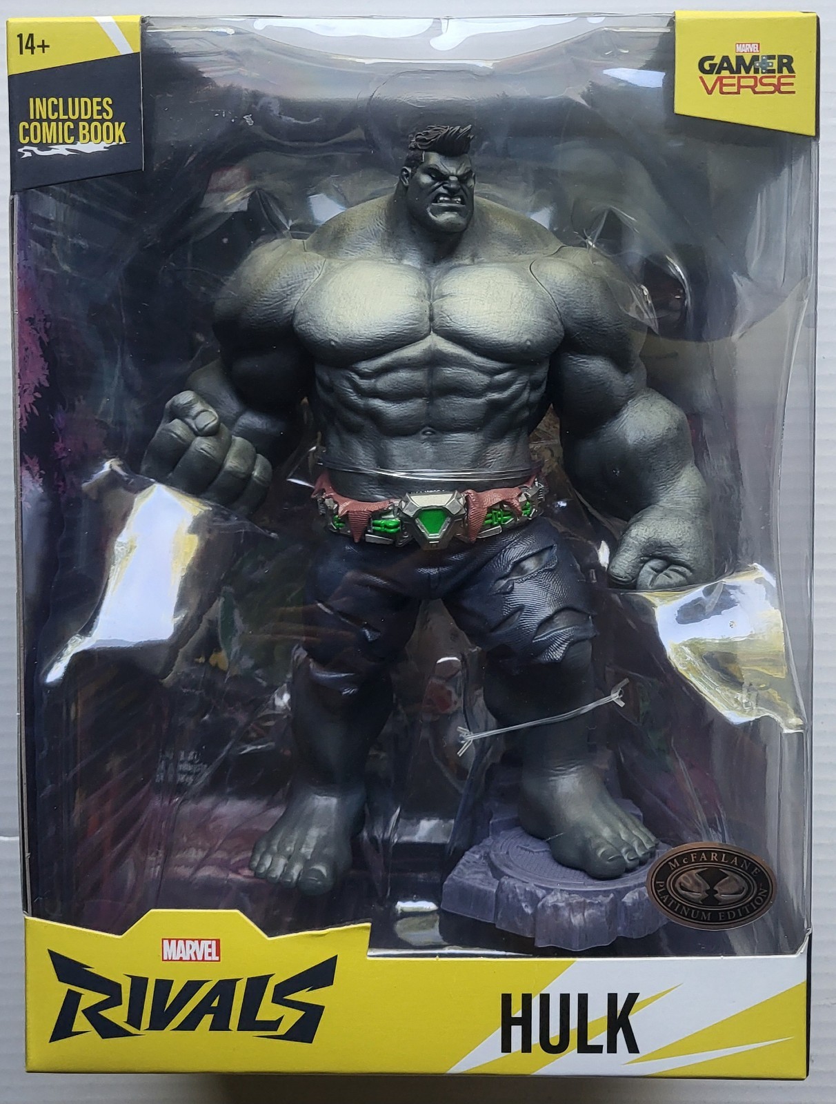 Marvel Rivals The Hulk 1:6 Scale Posed Figure with Scene & Comic McFarlane NEW