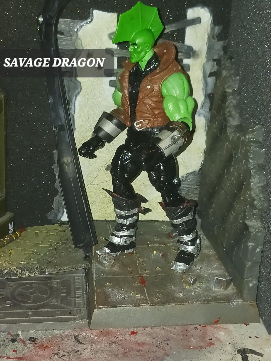 DC Universe CUSTOM SAVAGE DRAGON.. Mcfarlane scale