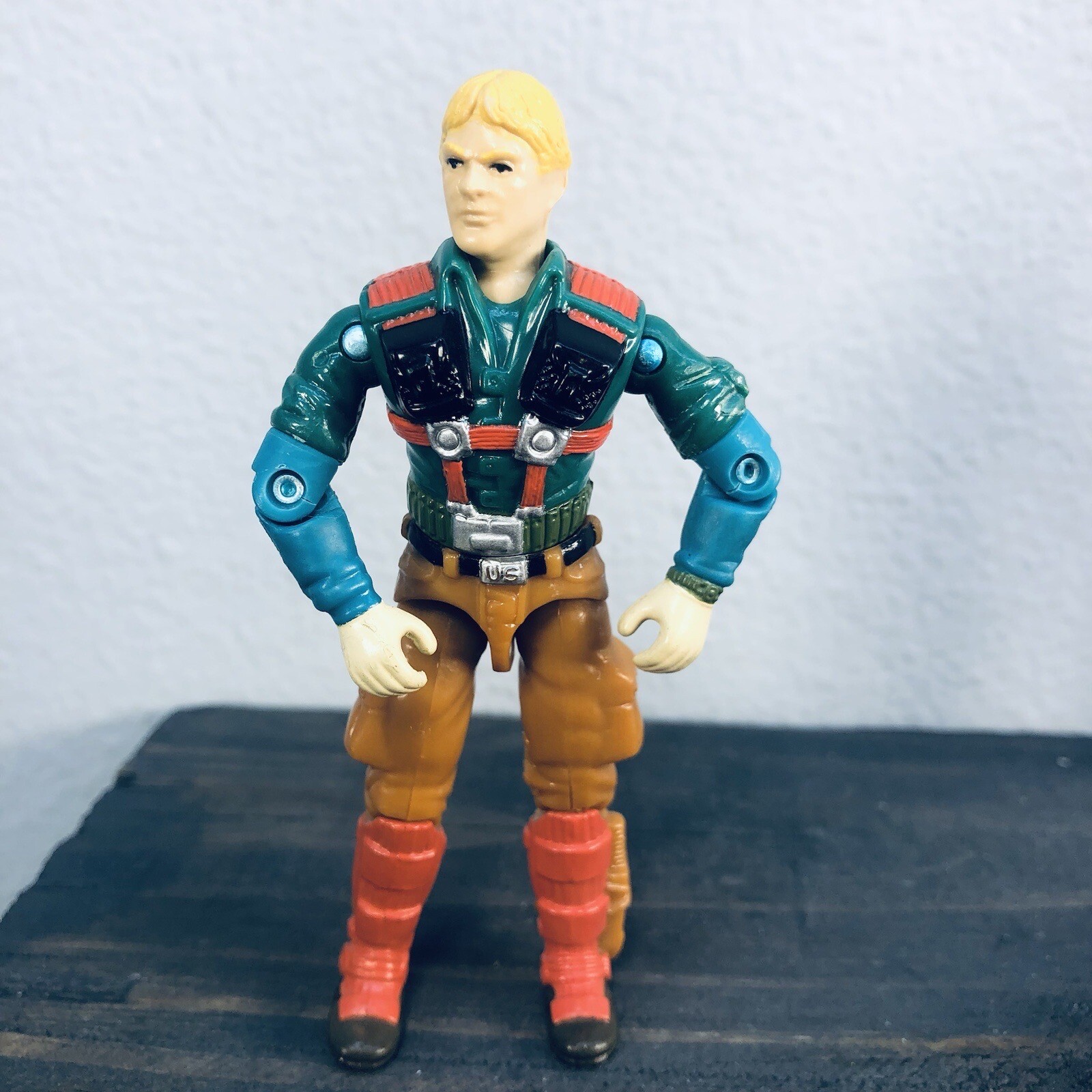 Vintage GI Joe Downtown 3.75&Prime; Action Figure Hasbro 1989