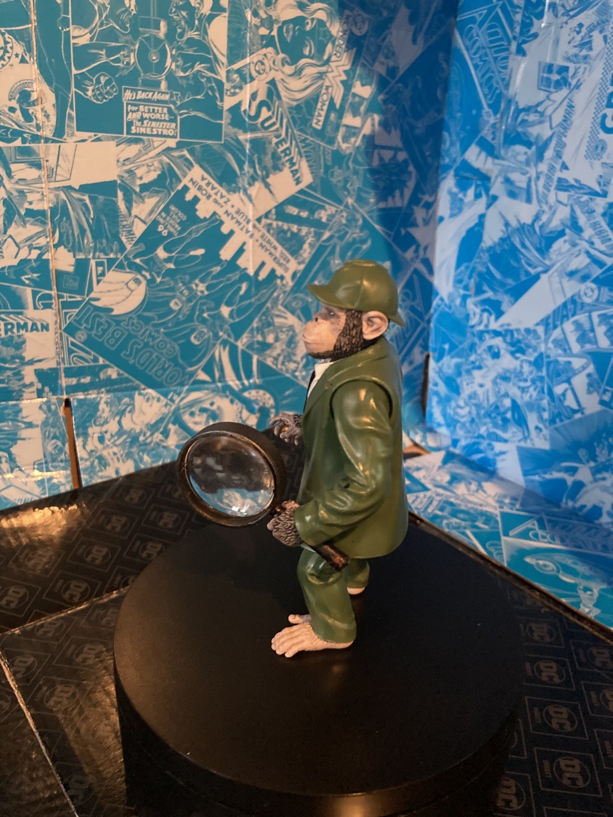 Detective Chimp Comic Style MAGNIFYING GLASS for Action Figures-Custom Fodder