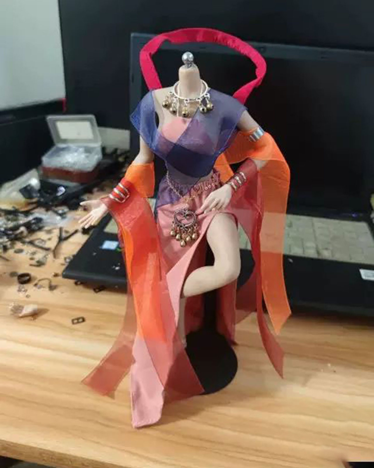 1/6 Female Girl Dunhuang Dress Suit Fit 12 » TBL PH Action Figure