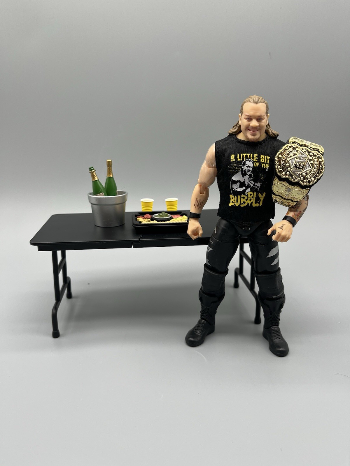 2020 AEW Jazwares Unrivaled Collection Ringside Ex “A Little Bit of the Bubbly »