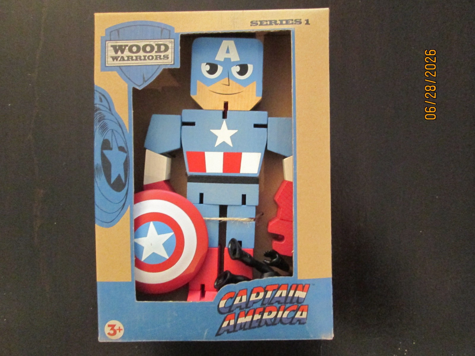 Wood Warriors Series 1 Marvel Captain America NEW