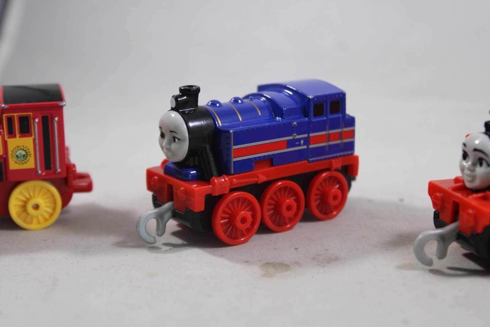 Thomas Friends Diecast Push Along Train 2018 Mattel Victor Nia Hong Mei