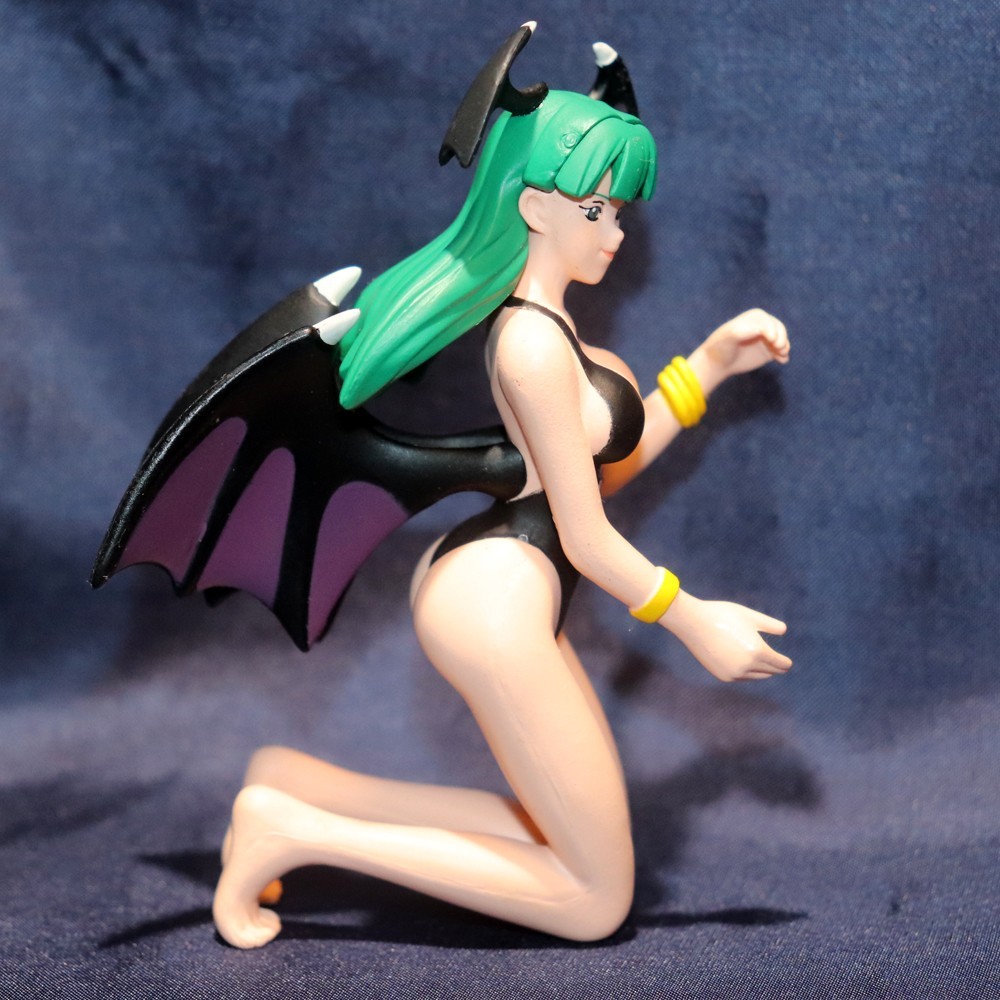 CAPCOM Summer Paradice Figure Morrigan + Lilith A Darkstalkers Banpresto 2001