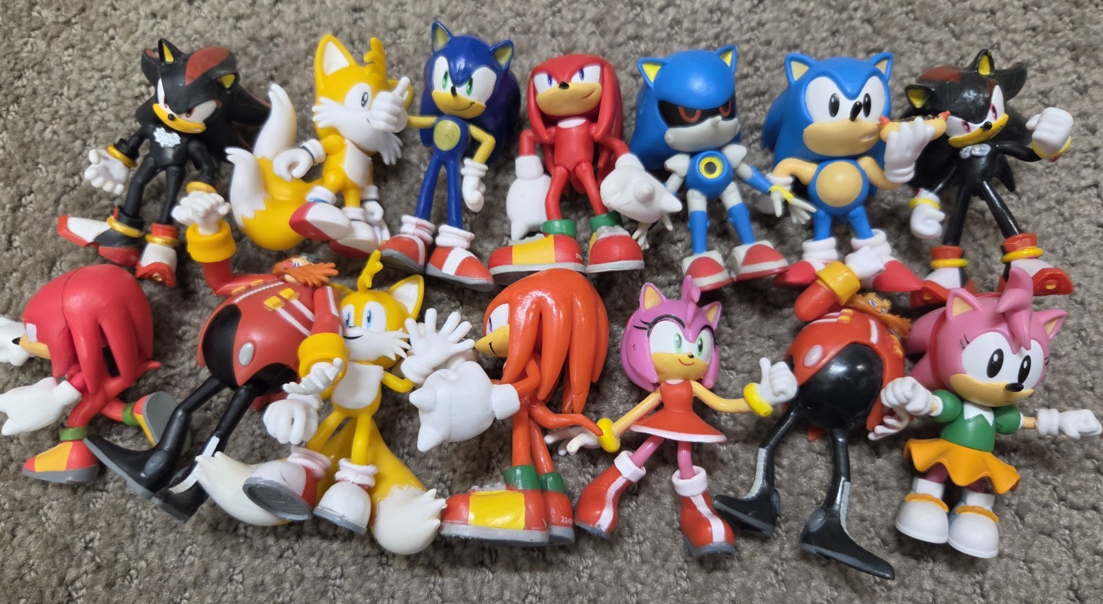 Jazwares Sonic The Hedgehog 3-4 Inch Lot of 14 Collectible Action Figures