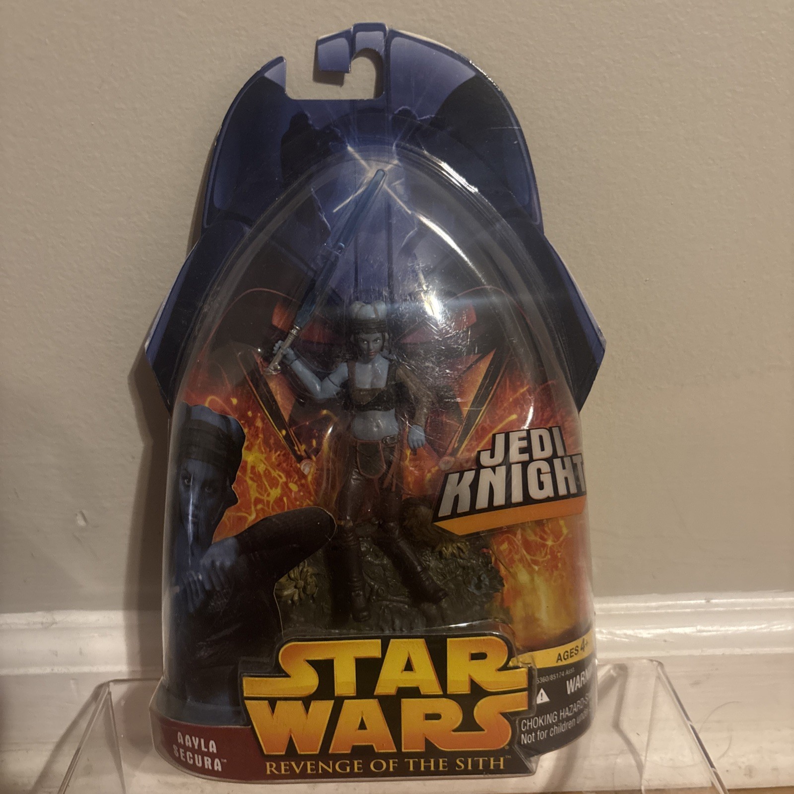 Hasbro Star Wars Revenge of the Sith Jedi Knight Aayla Secura Action Figure