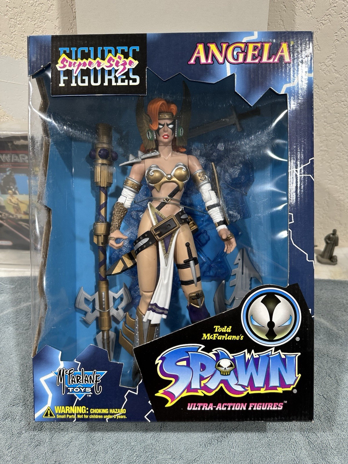 Spawn 13” Angela Shoulder Armor Fell Off In Box
